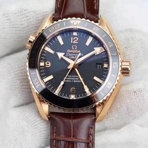 Omega XF Ocean Universe 43.5mm رباعي العقارب مع وظيفة Gmt لضبط الوقت الذي يمكن أن يوقف فيه عقرب الثواني الصغيرة حزام الساعة.