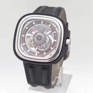 SevenFriday bedeutet, dass jeder Tag der Woche Freitag ist, das industrielle Konzept zu gehen! Produziert von einer großen Fabrik, KW-Version