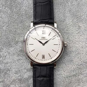 La réplica superior de la serie IWC Portofino importó 9015 movimiento mecánico automático a través de la parte inferior del reloj de hombre simple de piel de vaca.