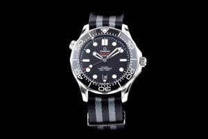 VS Factory Omega Seamaster Series 300m 42MM reloj de buceo reloj de lona.