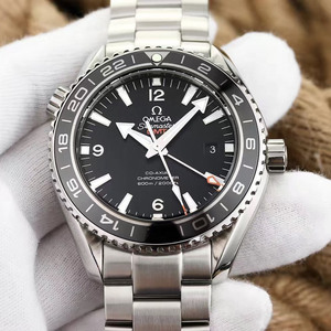 BF-tehtaan Omega Seamaster -sarja 232.30.42.21.01.001 automaattinen mekaaninen miesten kello.