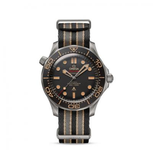 VS-tehdas 2020 Omega Seamaster 300 -sarja 210.92.42.20.01.001 (007 kello) miesten automaattinen kone