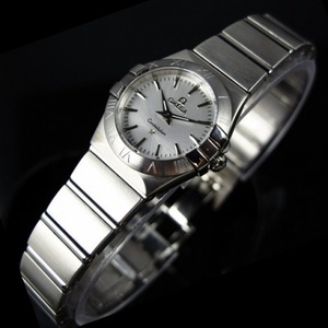 Sveitsin kuuluisa katsella Omega OMEGA Constellation himmeä kvartsi Naisten Watch Double Eagle-sarjan valkoinen nuudeli Ding Scale Ladies Watch