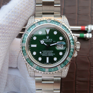 N Tehtaan paras Rolex-sukellusvene, Green Water Ghost 116610LV Diamond Eurooppalainen ja amerikkalainen versio. v7 Ultimate Edition