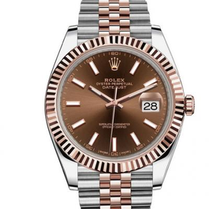 Sraith Rolex Datejust 126331 Faire na bhFear.