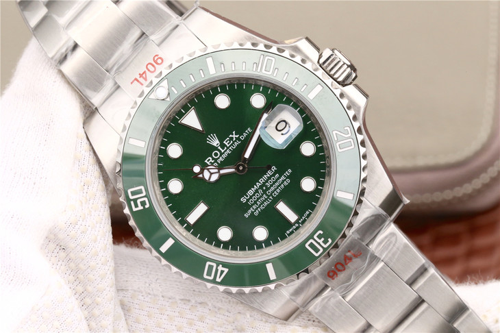 N Factory v8s version of Rolex Green Ghost (Submariner series 116610LV ...