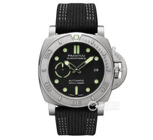 VS Panerai 984 diameter: 47 mm, Panerai 2019 fascinerend herenhorloge van kunstharsvezelband.