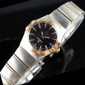 Suíço Omega OMEGA Constellation Quartz Double Eagle 18K Rose Gold Ultra-thin Women's Watch Black Noodle Ding Scale Ladies Watch